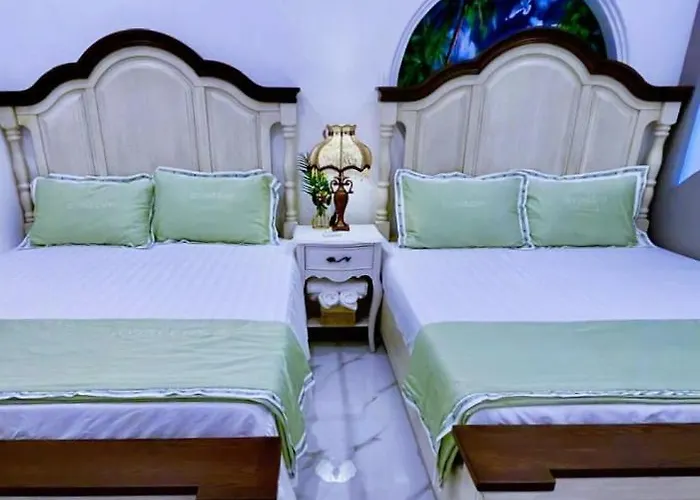 Apartment Hoang Nga 1 *